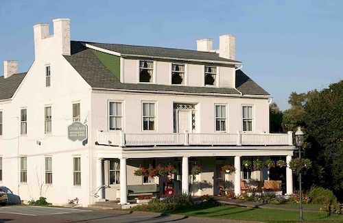 Inn Casselman